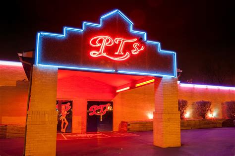 St louis strip clubs - $ 800 $900 tab to spend on food, drinks, or bottle (s) of your choice. Complimentary admission for up to 10 guests. VIP floor seating. Personal VIP host and serve. Basic Mixers. BUY NOW CLUB HOURS Sunday 4:00 pm - 5:00 am Monday 11:00 am - 5:00 am Tuesday 11:00 am - 5:00 am Wednesday 11:00 am - 5:00 am Thursday 11:00 am - 5:00 am 